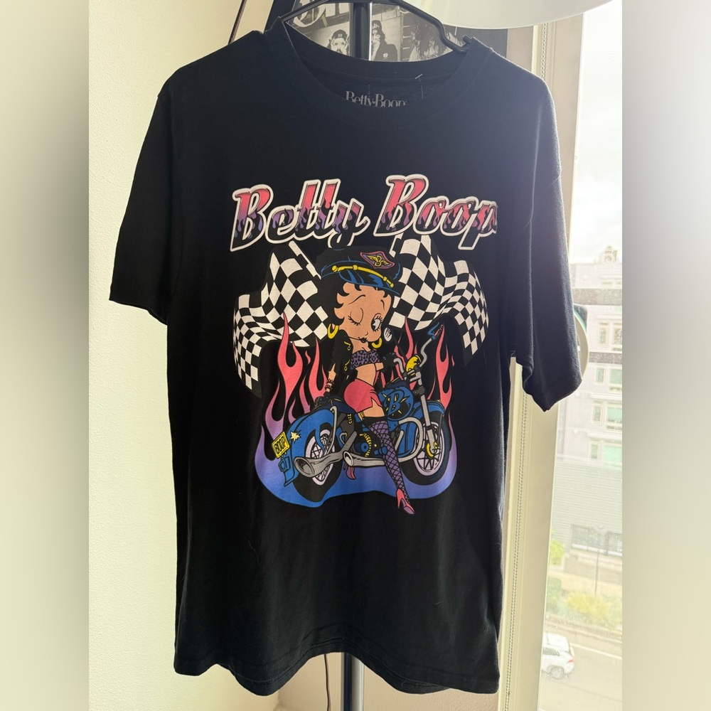 Betty Boop Black Tee with Graphic Design